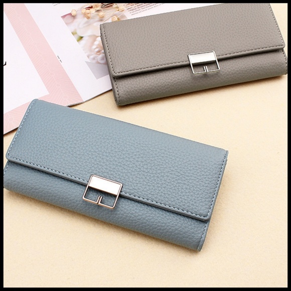 NEW EVELYN Multi Function Wallet - Picture 2 of 5